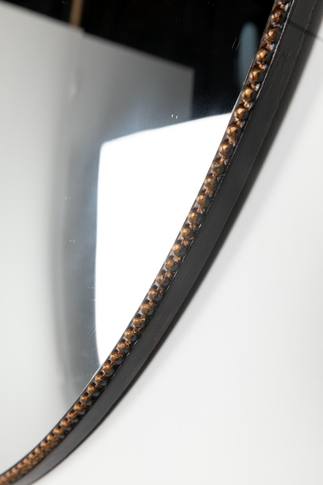 Convex Mirror Dots